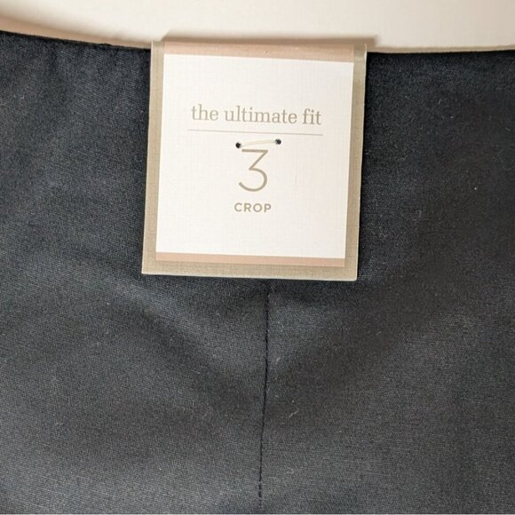 Chicos Slimming Capri Pants Womens Size 3 US 16 XL Smooth Stretch Crop Black - Picture 5 of 10